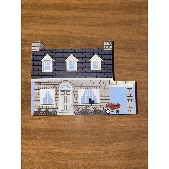 Lot of 7 Vintage Cat's Meow Assorted Village Pieces 80's & 90's SIGNED - Picture 3 of 8